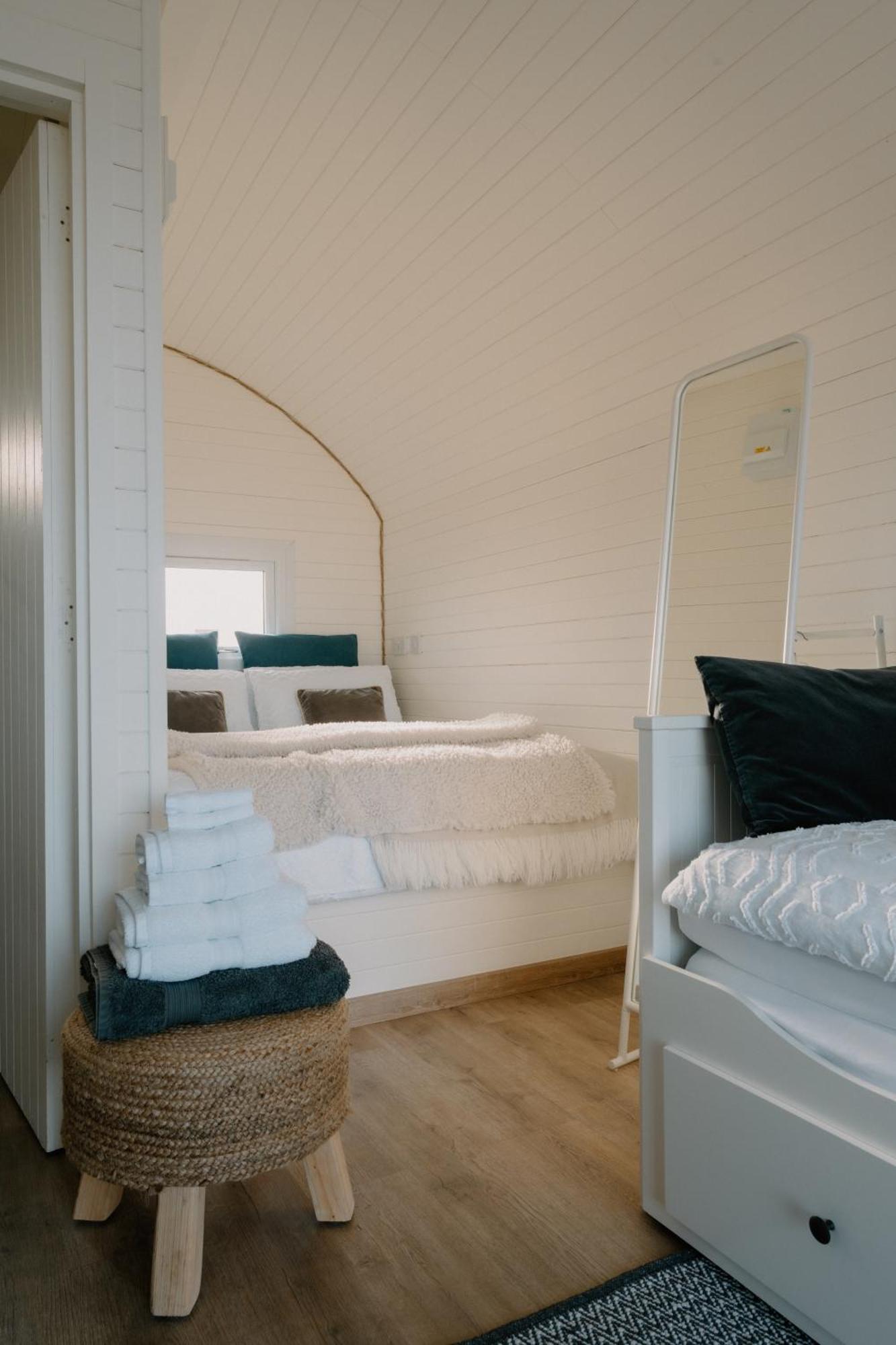 Strathy Bay Pods Hotel Buitenkant foto